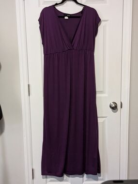 Espresso Deep Purple V-Neck Maxi Dress